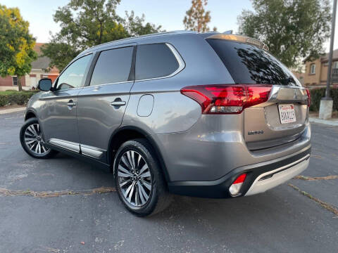 2019 Mitsubishi Outlander SEL