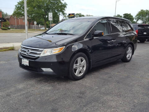 2011 Honda Odyssey for sale at AUTOSAVIN in Villa Park IL