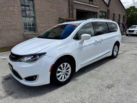 2018 Chrysler Pacifica Touring L