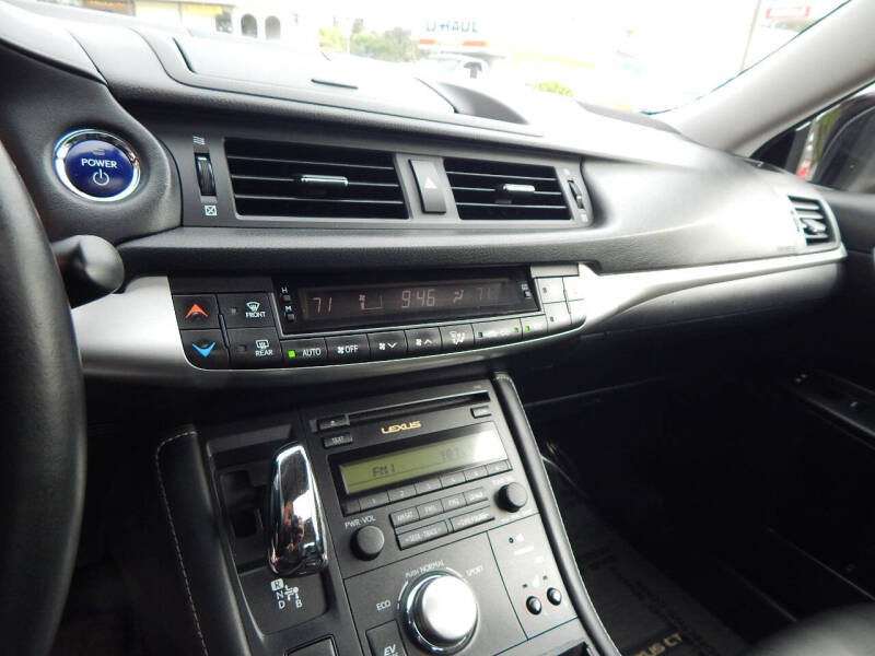 2012 Lexus CT 200h Premium