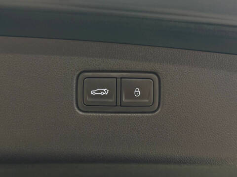 2024 Genesis GV70 2.5T Standard