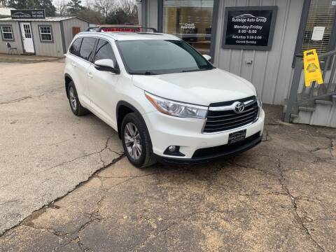 2015 Toyota Highlander for sale at Rutledge Auto Group in Palestine TX
