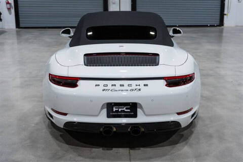 2018 Porsche 911 Carrera GTS