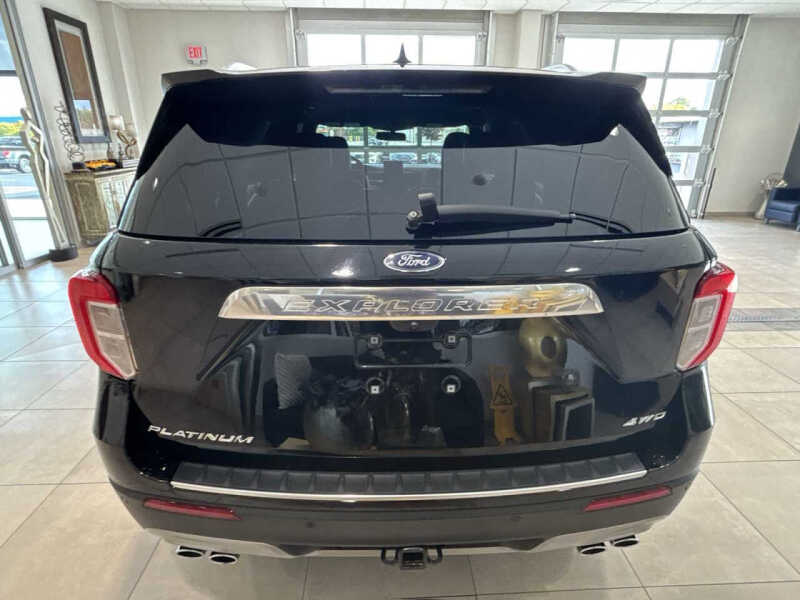 2023 Ford Explorer Platinum