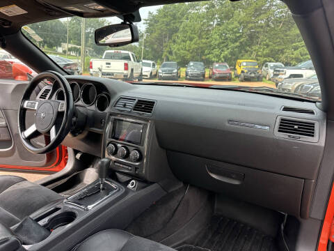 2008 Dodge Challenger SRT8