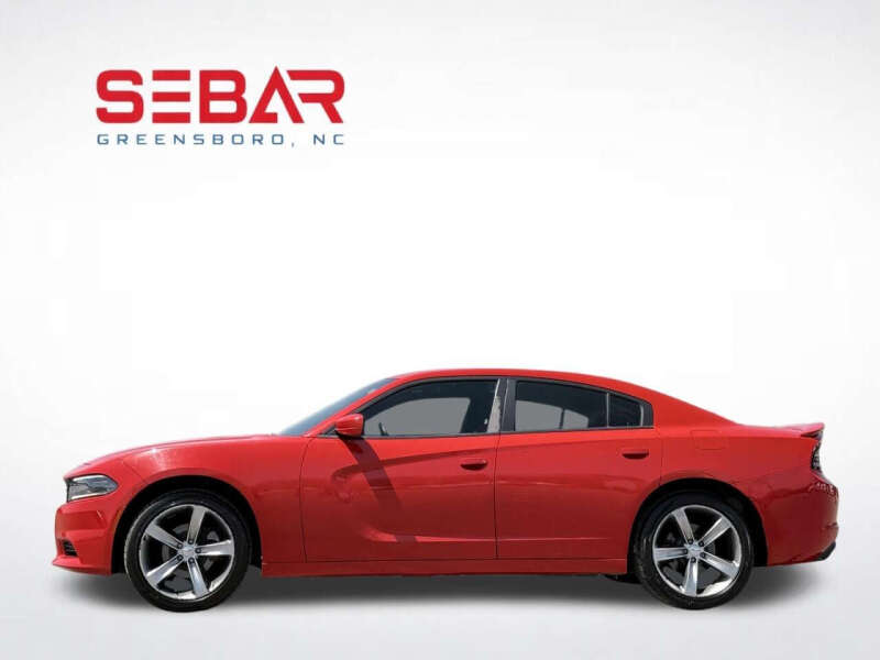 2017 Dodge Charger SE
