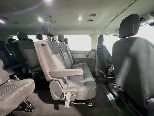 2023 Ford Transit 350 XLT