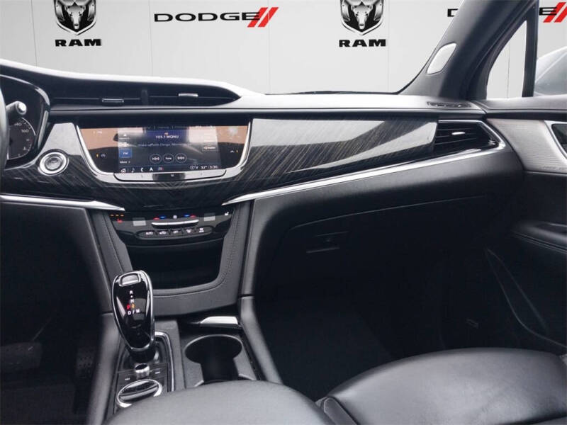 2021 Cadillac XT6 Premium Luxury