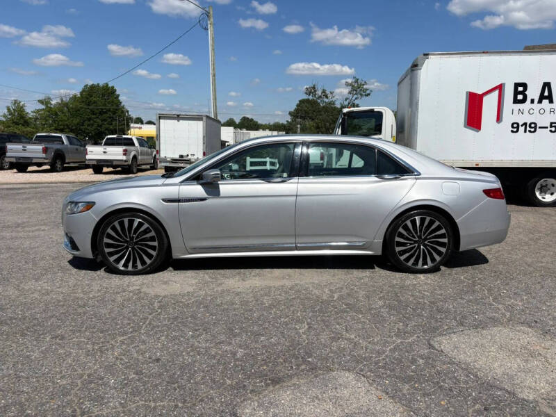 2017 Lincoln Continental Black Label