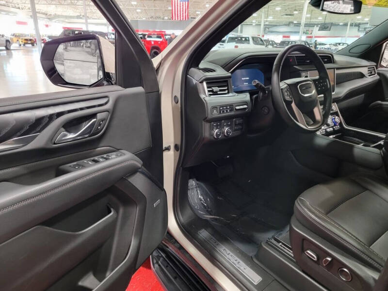 2024 GMC Yukon XL Denali