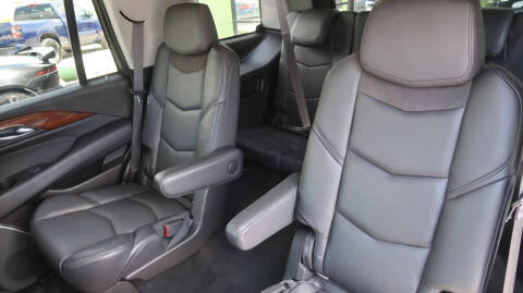 2018 Cadillac Escalade Luxury
