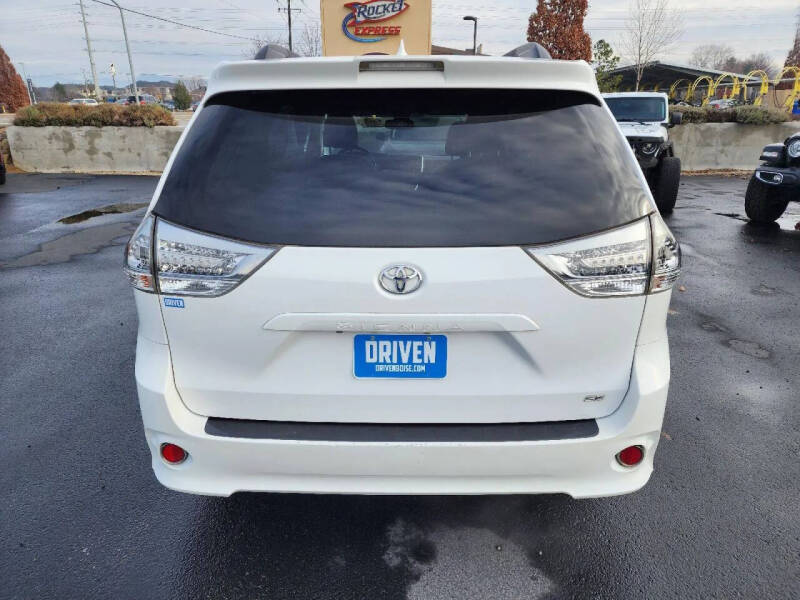 2018 Toyota Sienna