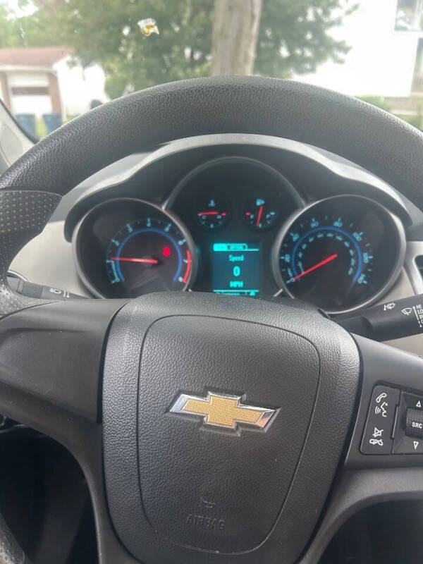 2015 Chevrolet Cruze LS Auto