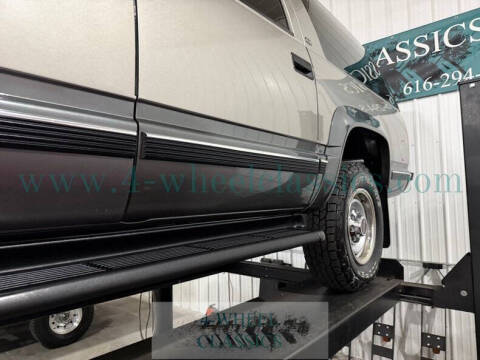 1999 GMC Suburban