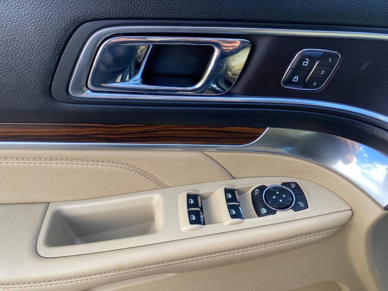 2017 Ford Explorer Limited