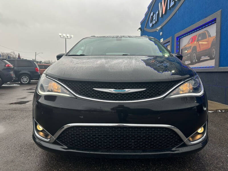2018 Chrysler Pacifica for sale at Carwize in Detroit MI