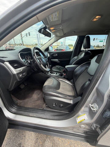 2018 Jeep Cherokee Latitude Plus