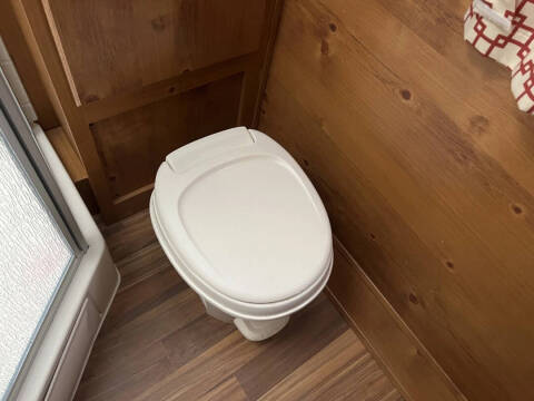 2018 Gulf Stream Coach, Inc 19RBS