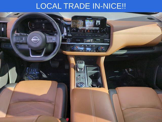 2023 Nissan Pathfinder Platinum