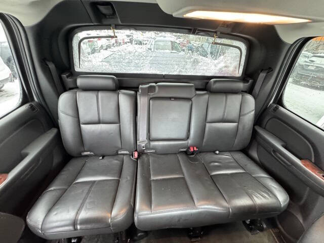 2013 Chevrolet Avalanche LT Black Diamond