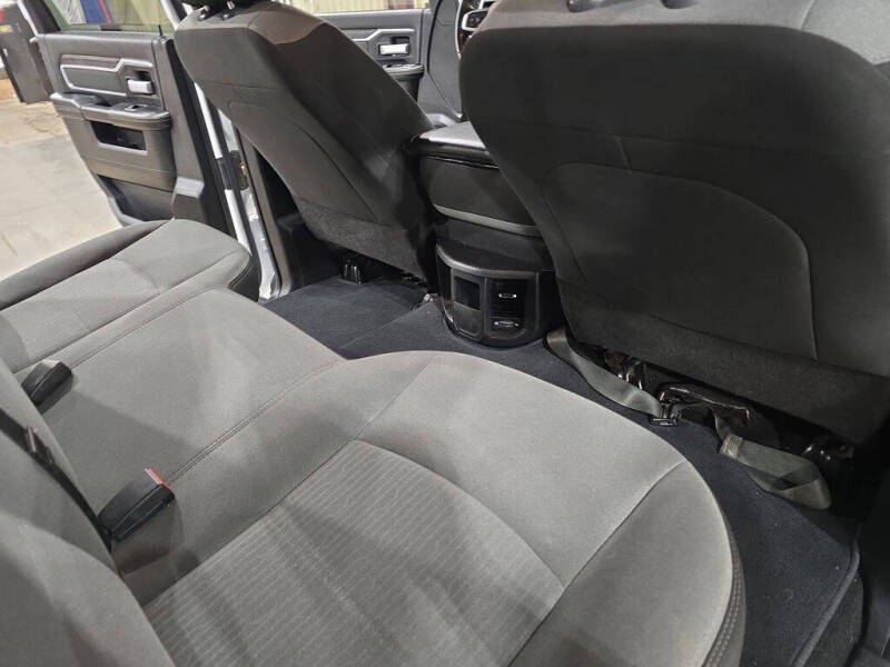 2024 RAM 3500 SLT