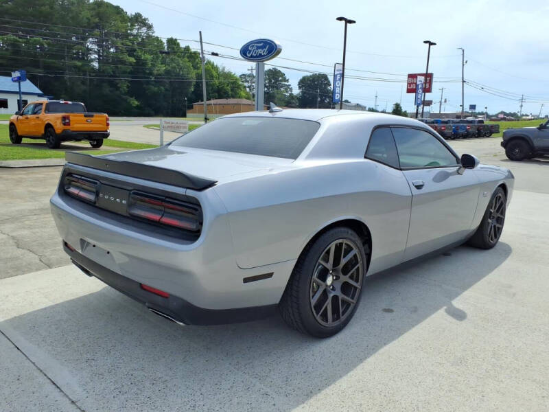 2016 Dodge Challenger R/T Plus Shaker