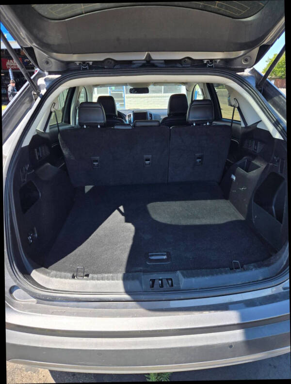 2024 Ford Edge