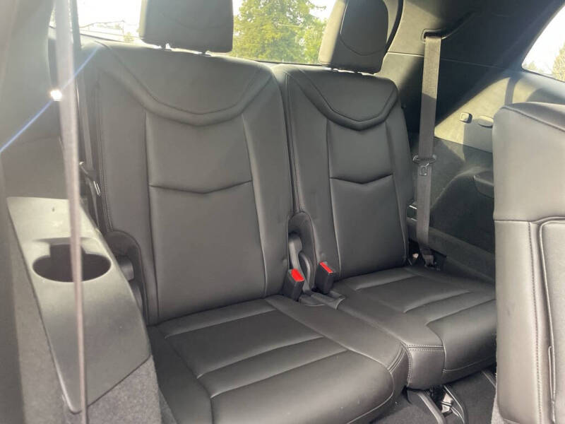 2023 Cadillac XT6 Luxury