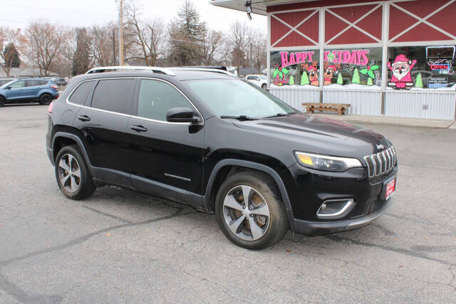 2020 Jeep Cherokee for sale at Jennifer's Auto Sales & Service in Spokane Valley, WA