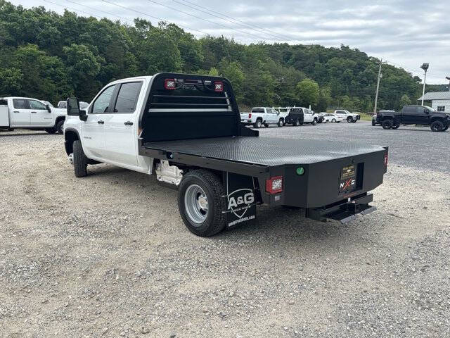 2026 Chevrolet Silverado 3500HD CC Work Truck