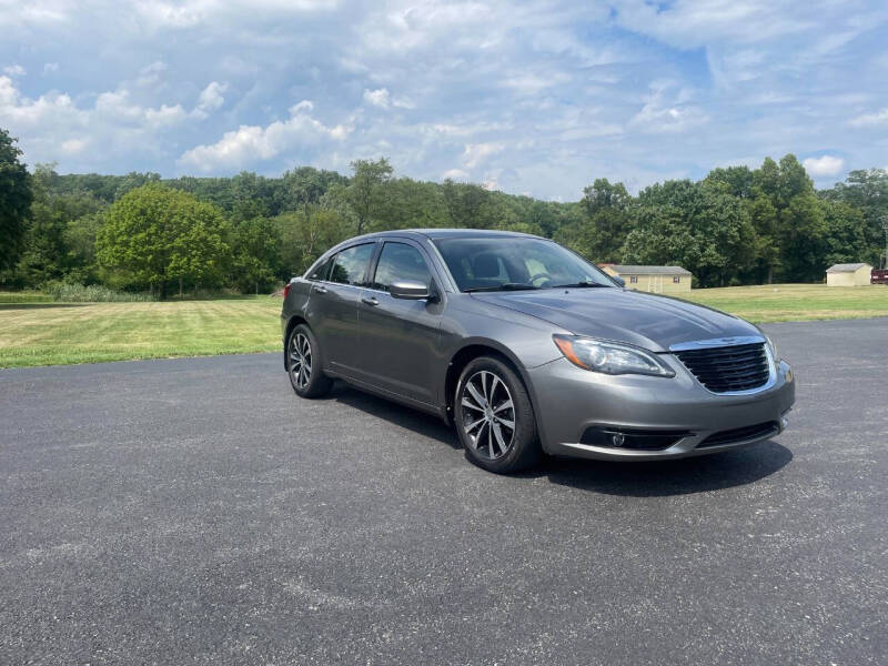 2013 Chrysler 200 Touring