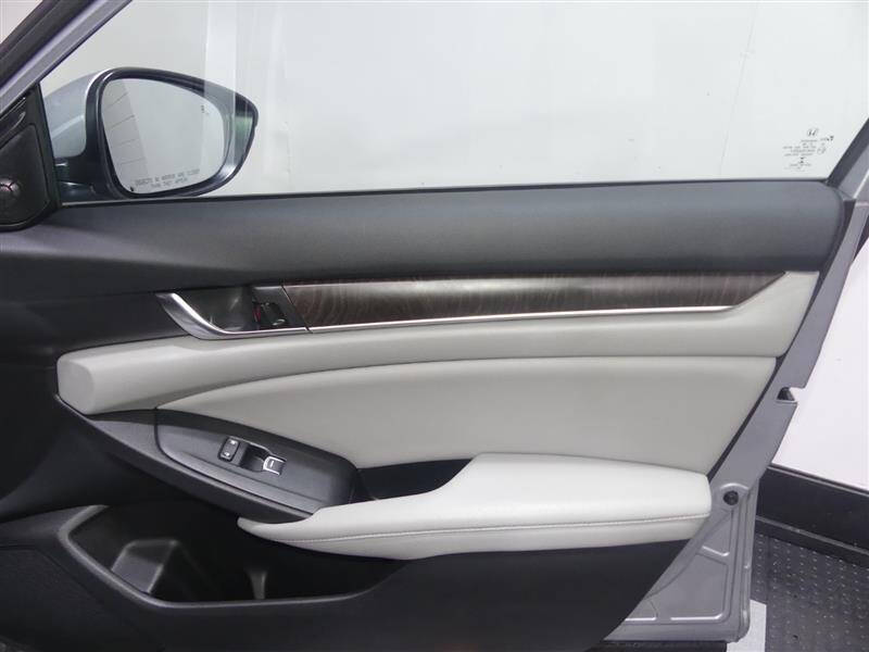 2020 Honda Accord Hybrid Touring