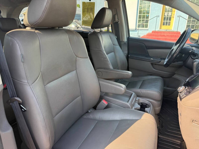 2016 Honda Odyssey Touring Elite