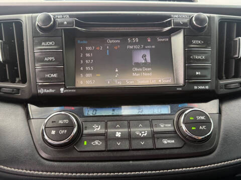 2017 Toyota RAV4 XLE