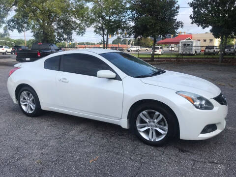 2013 Nissan Altima for sale at Cherry Motors in Greenville SC