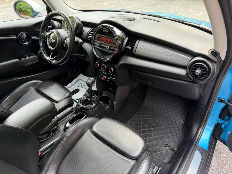2015 MINI Hardtop 2 Door Cooper