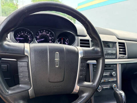 2012 Lincoln MKZ