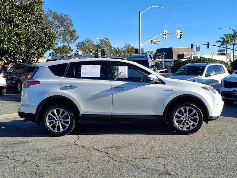 2016 Toyota RAV4 Hybrid Limited