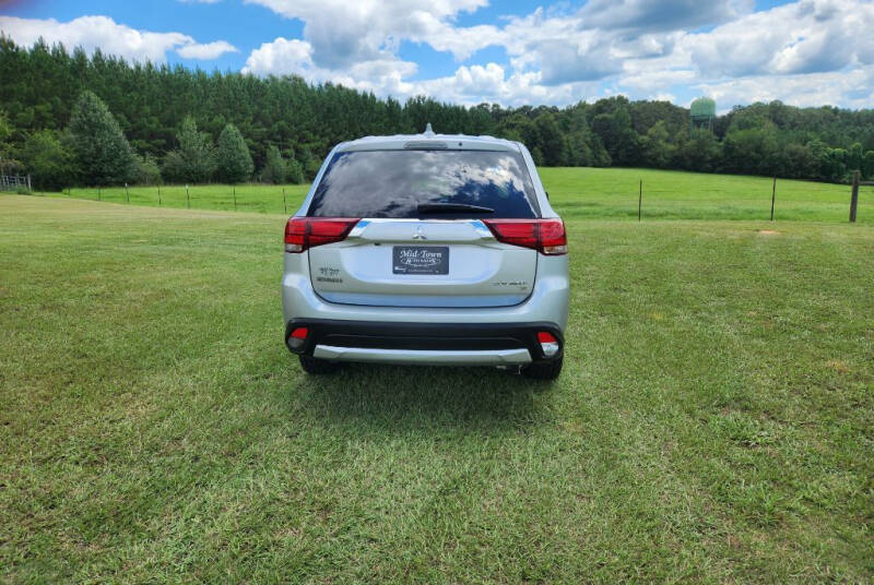 2018 Mitsubishi Outlander SE