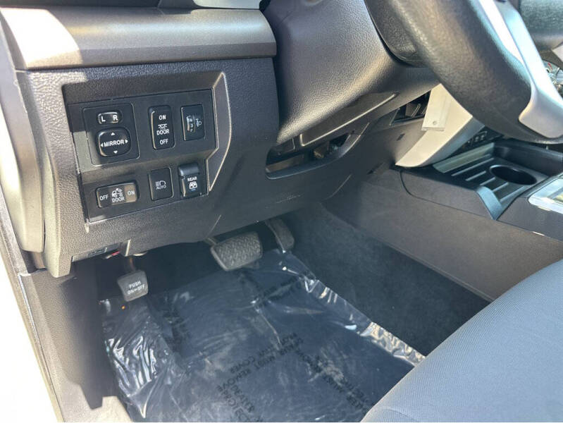 2020 Toyota Tundra SR5