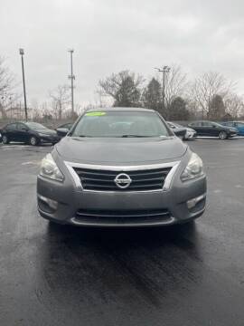 2015 Nissan Altima for sale at Newcombs Auto Sales in Auburn Hills MI