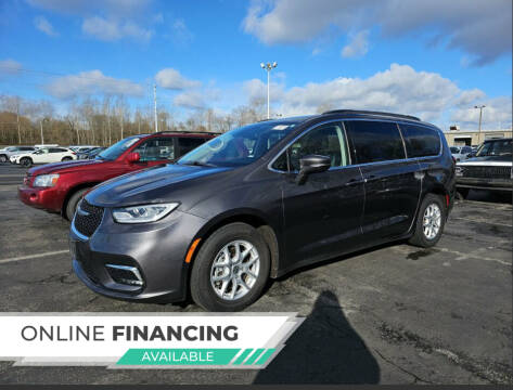 2022 Chrysler Pacifica for sale at Real Deal Cars in Everett WA