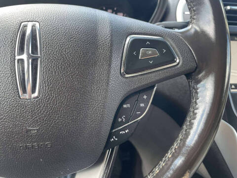 2017 Lincoln MKC Select