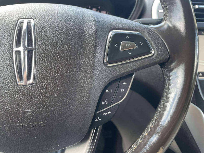 2017 Lincoln MKC Select