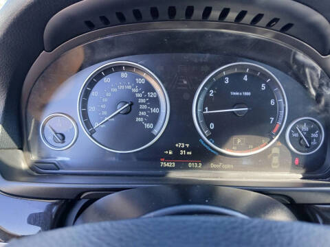 2016 BMW 5 Series 528i