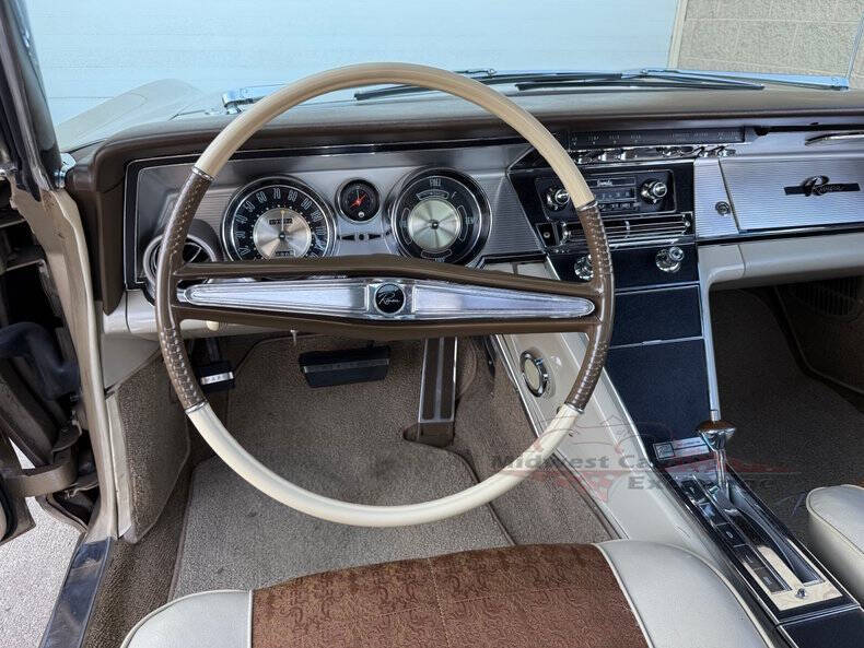 1963 Buick Riviera