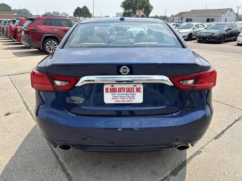 2017 Nissan Maxima 3.5 SR