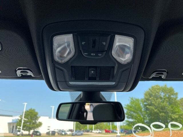 2019 RAM 1500 32