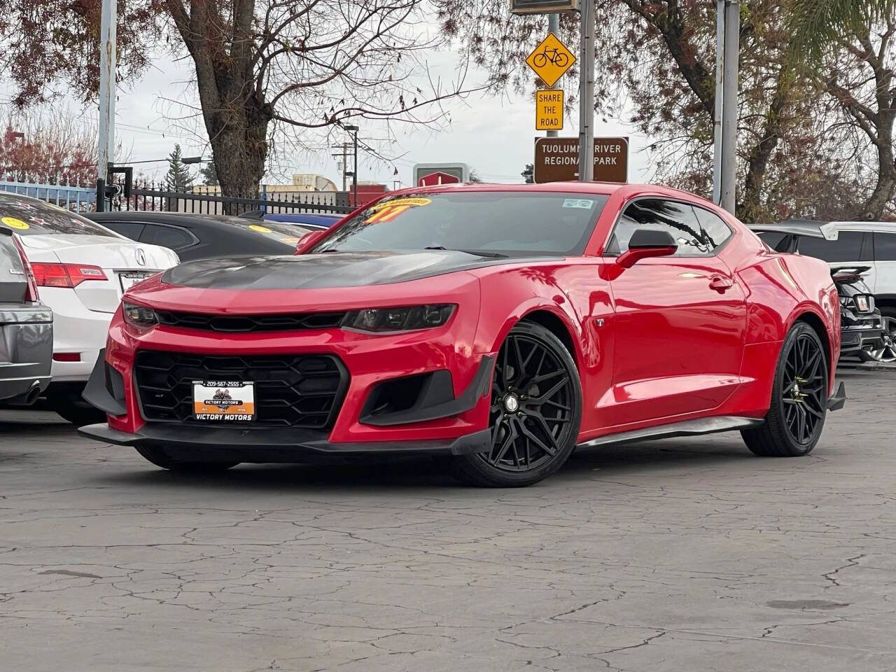 2017 Chevrolet Camaro 1LT's photo