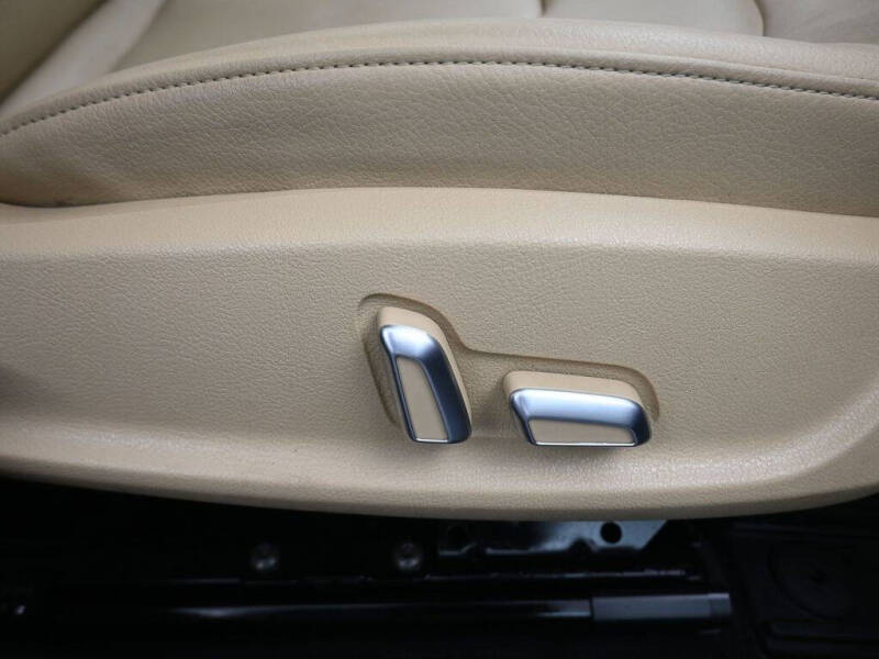 2015 Audi A4 2.0T quattro Premium Plus